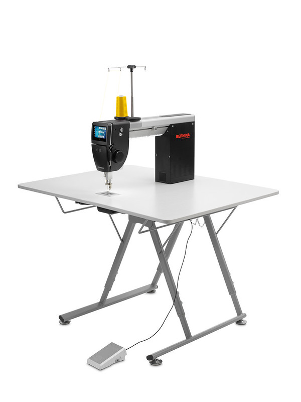 Bernina Q16 PLUS foldebord