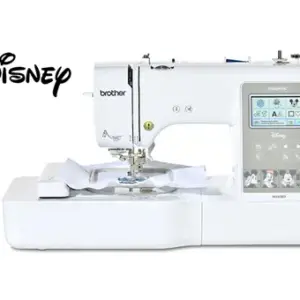 Nyd Disney med Innov-is M340ED broderimaskinen. Nuttet, farverig og kompakt; den passer til ethvert syrum, stort som småt. Sjov, nem at bruge og fyldt med funktioner - er det ikke på tide, du tager på et kreativt eventyr?
